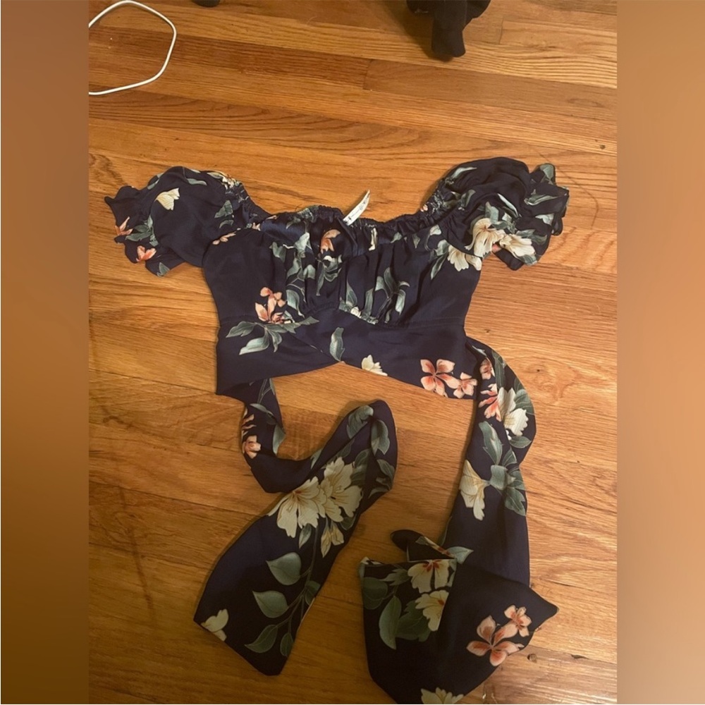 Off the shoulder floral crop top